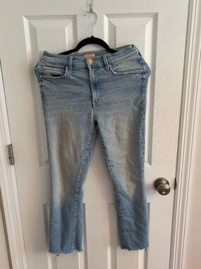 MOTHER denim women's size 28 the insider crop step fray jeans
